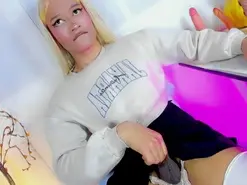 Amateur Live Sex of Sue_Katy