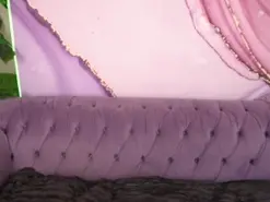 Amateur Live Sex Cam of MagicPeach