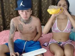 Amateur Free Porn Cam of arianna_and_max