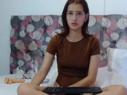 Amateur Adult Webcams of Melody-Mansson