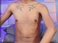 Amateur Free Live Porn of astrid_cardenas
