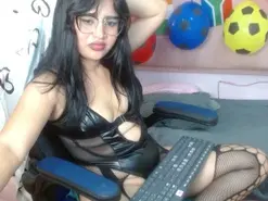 Amateur Adult Webcam of mila_quinn