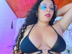Amateur Live Sex of Sofia_Diaz