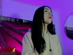 Amateur Free Porn Cam of FaloonRoussel
