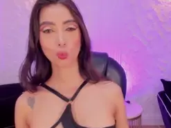 Amateur Live Sex Cam of ValeriaVelvet