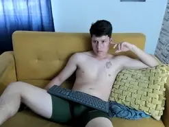 Amateur Adult Video Chat of Martin_Lows