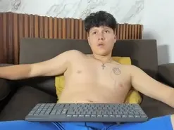 Amateur Adult Webcam of Martin_Lows
