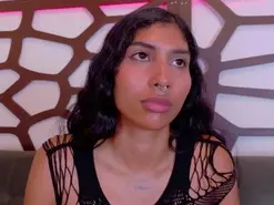 Amateur Free Porn Cam of taty_miller