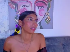 Amateur Free Porn Cam of taty_miller