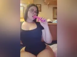 Amateur Watch Live Sex Cams of VeronicaYoung
