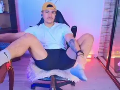 Amateur Live Porn of jeisonstark