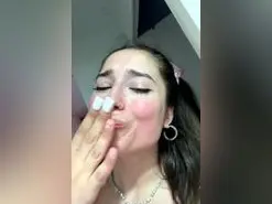 Amateur Live Sex of Allisonfoxxx