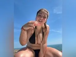 Amateur Free Live Porn of Allisonfoxxx