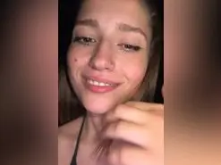 Amateur Adult Video Chat of Allisonfoxxx