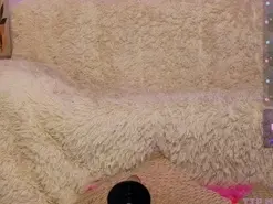 Amateur Adult Video Chat of LittleVixen18