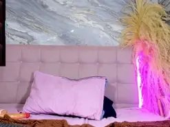 Amateur Free Live Porn of scarlet_snout