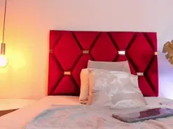 Amateur Adult Webcam of mia_hrpr