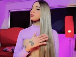 Amateur Nude Webcam of alejandra_motta
