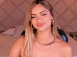 Amateur Watch Live Sex Cams of KyomiVelvet