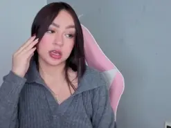 Amateur Nude Webcam of Lya_Levine