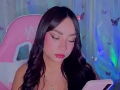 Amateur Sex Chat of Lya_Levine