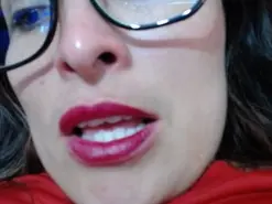Amateur Adult Webcams of AlexandraSaenz