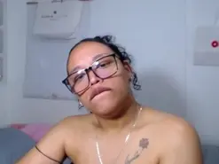 Amateur Live Sex Cam of angela_angels