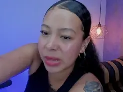 Amateur Adult Webcams of Mia_clk