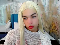 Amateur Live Sex Cam of Kendall_Sky