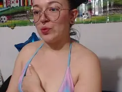 Amateur Sex Cam of Angela18_honey