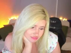 Amateur Live Sex Cam of CocoSecret