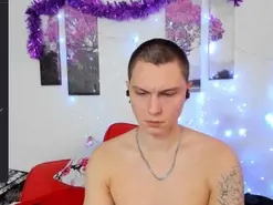 Amateur Live Sex Cam of Alex_WandHot