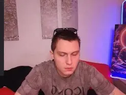 Amateur Live Sex Cam of Alex_WandHot