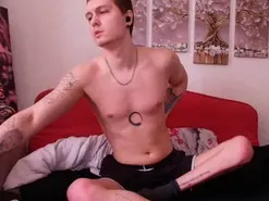 Amateur Live Sex Cam of Alex_WandHot