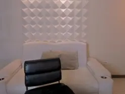 Amateur Adult Webcam of NiaSalvatore