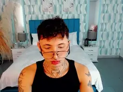 Amateur Watch Live Sex Cams of pol_lu