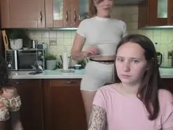 Amateur Live Sex Cam of Yuki_Caramells