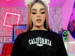 Amateur Adult Webcam of alessa_mullen