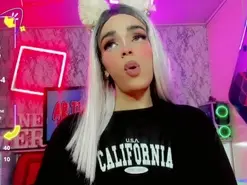 Amateur Adult Webcam of alessa_mullen