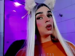 Amateur Live Sex Cam of alessa_mullen