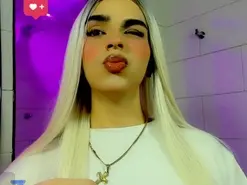 Amateur Adult Webcams of alessa_mullen