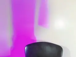 Amateur Live Sex of alessa_mullen