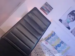 Amateur Nude Webcam of little-sophie