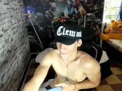 Amateur Free Live Porn of EddyCopers