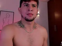 Amateur Free Porn Cam of valentiino