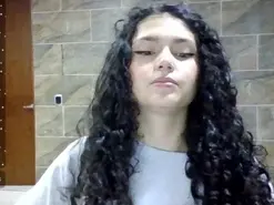 Amateur Live Sex of DiamondCurls