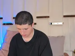 Amateur Live Porn of AngelayAnlle