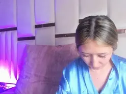 Amateur Watch Live Sex Cams of AngelayAnlle