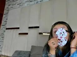 Amateur Free Porn Cam of AngelayAnlle