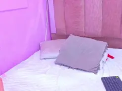 Amateur Live Sex of yara10_